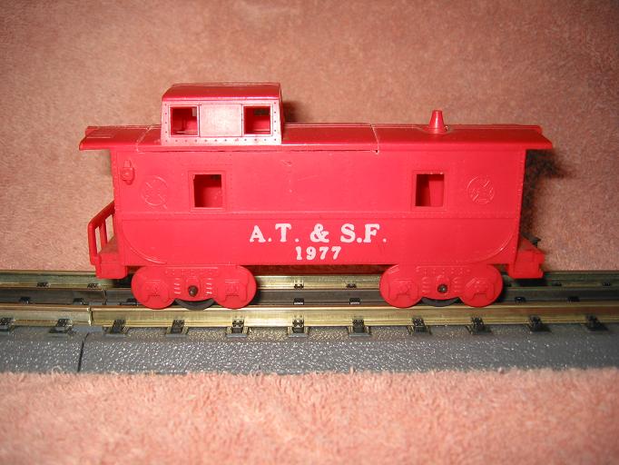 Caboose with reversed roof section